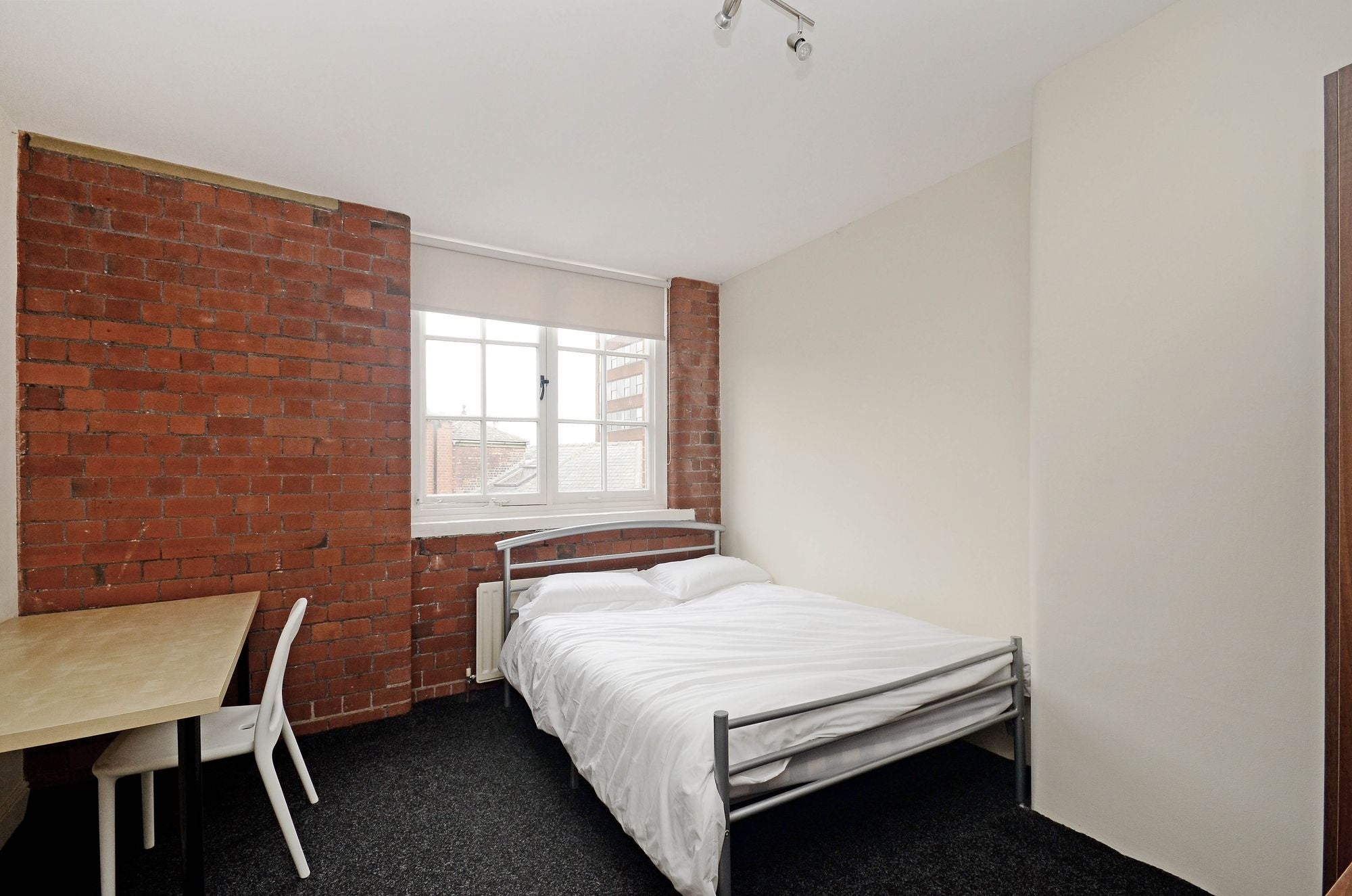Room Bells Square in Sheffield