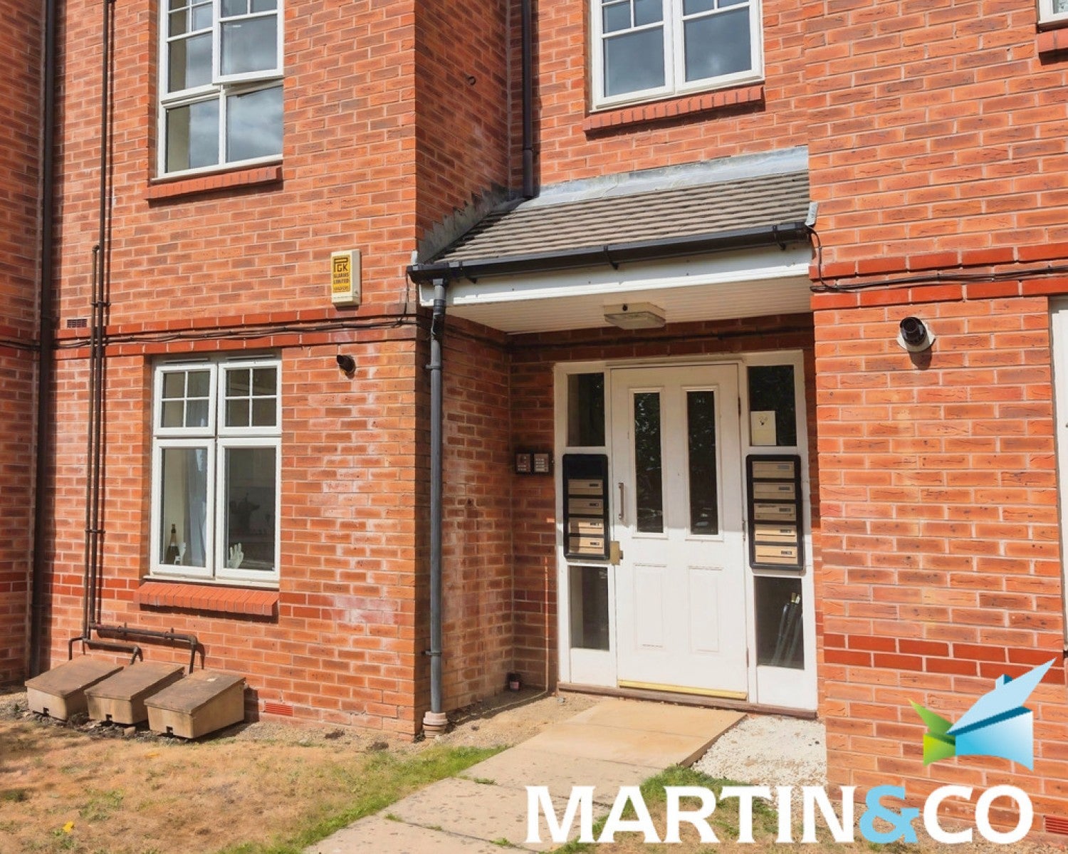 Flat Mill Chase Close in Wakefield