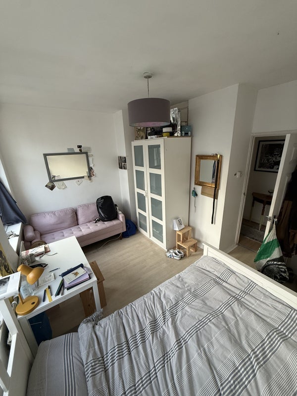 Room Turin Street in Greater London