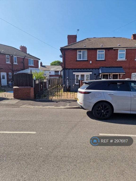 House Fullerton Crescent in Rotherham