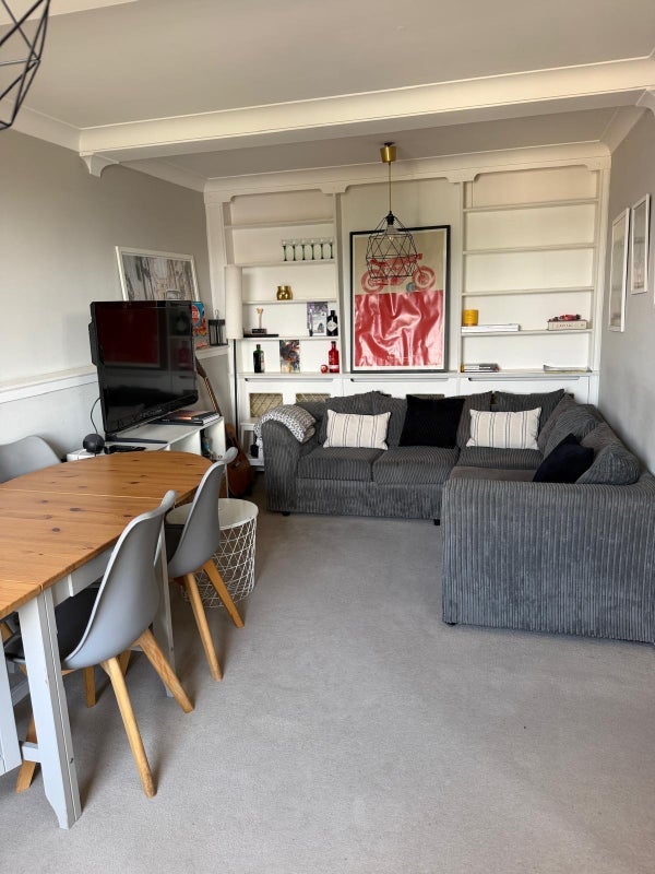 Room Oakley Street in Greater London