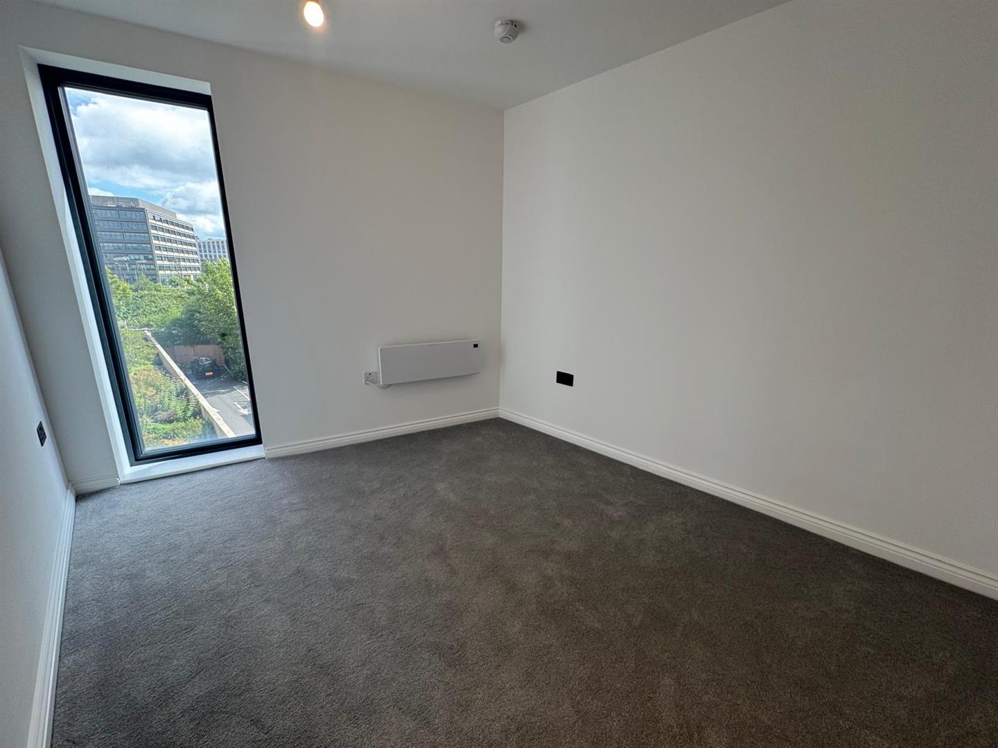 Flat Springwell Road in Leeds