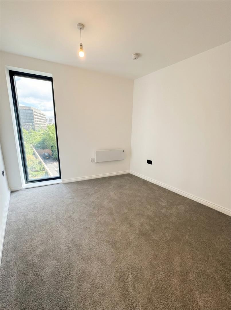 Flat Springwell Road in Leeds
