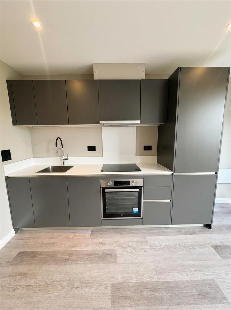 Flat Springwell Road in Leeds