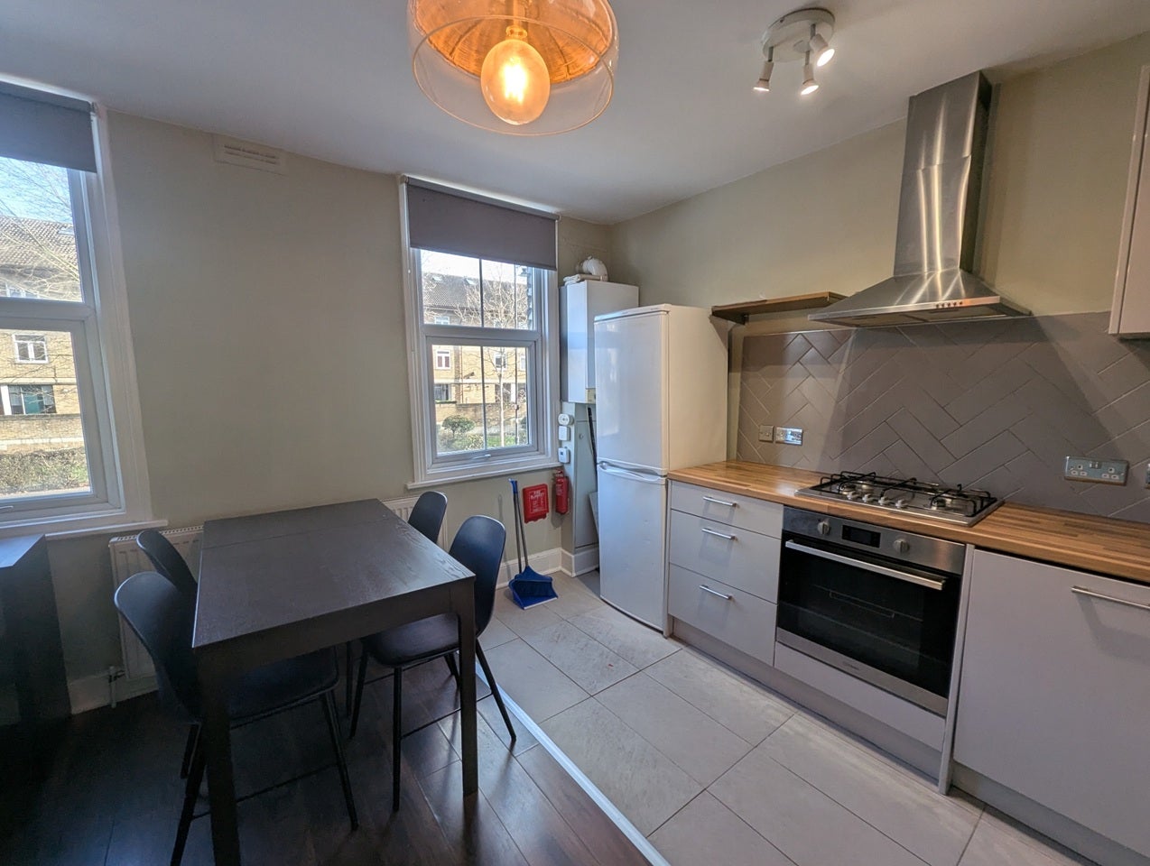 Flat Nuttall Street in London