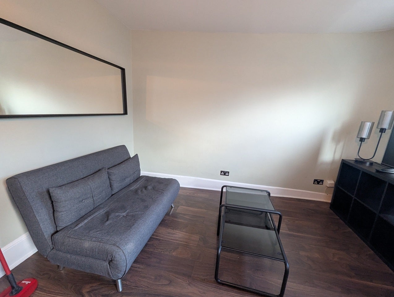 Flat Nuttall Street in London