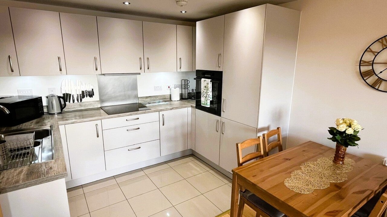 Flat Hinds Court in Darwen