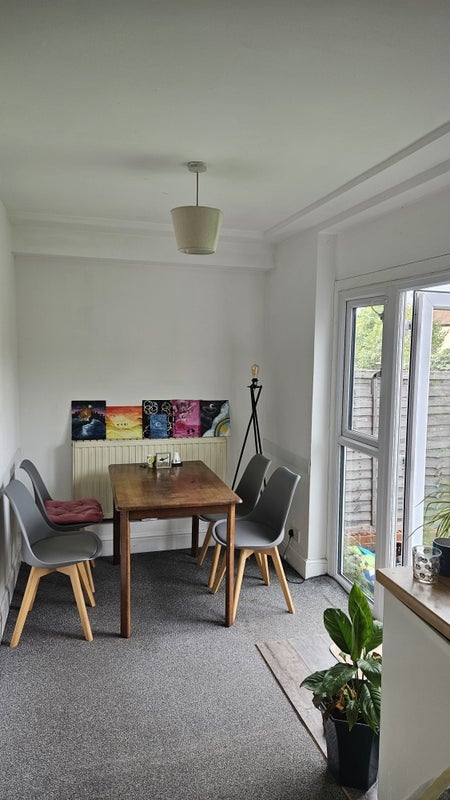 Room Frankland Road in Greater London
