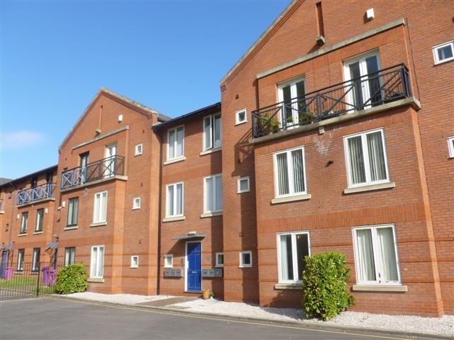 Flat Egerton Street in Liverpool