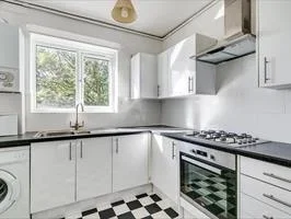 Flat Camden Park Road in Greater London