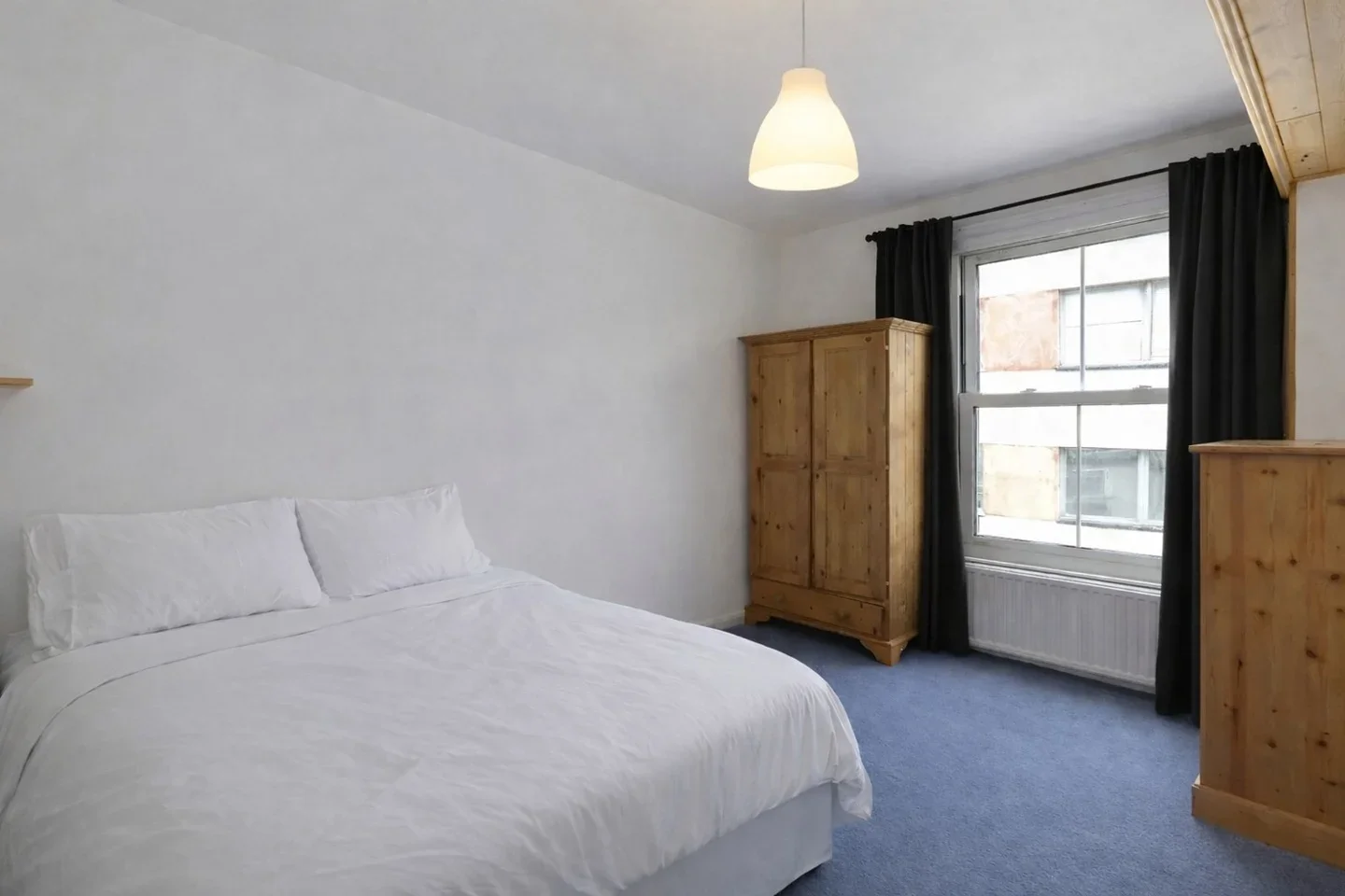 Flat Camden Park Road in Greater London