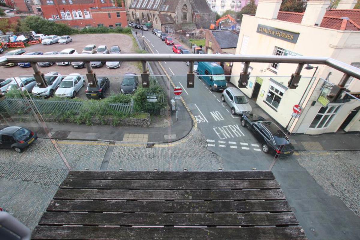 House Bragg's Lane in Bristol
