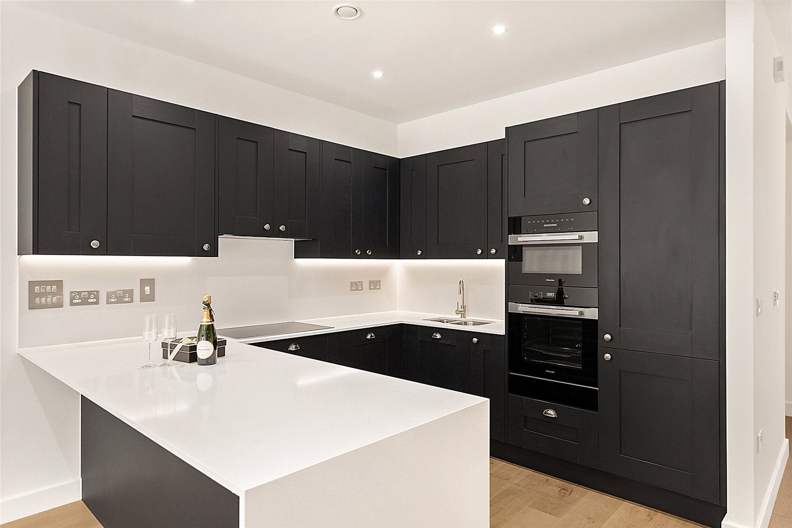House Bruckner Street in City of Westminster