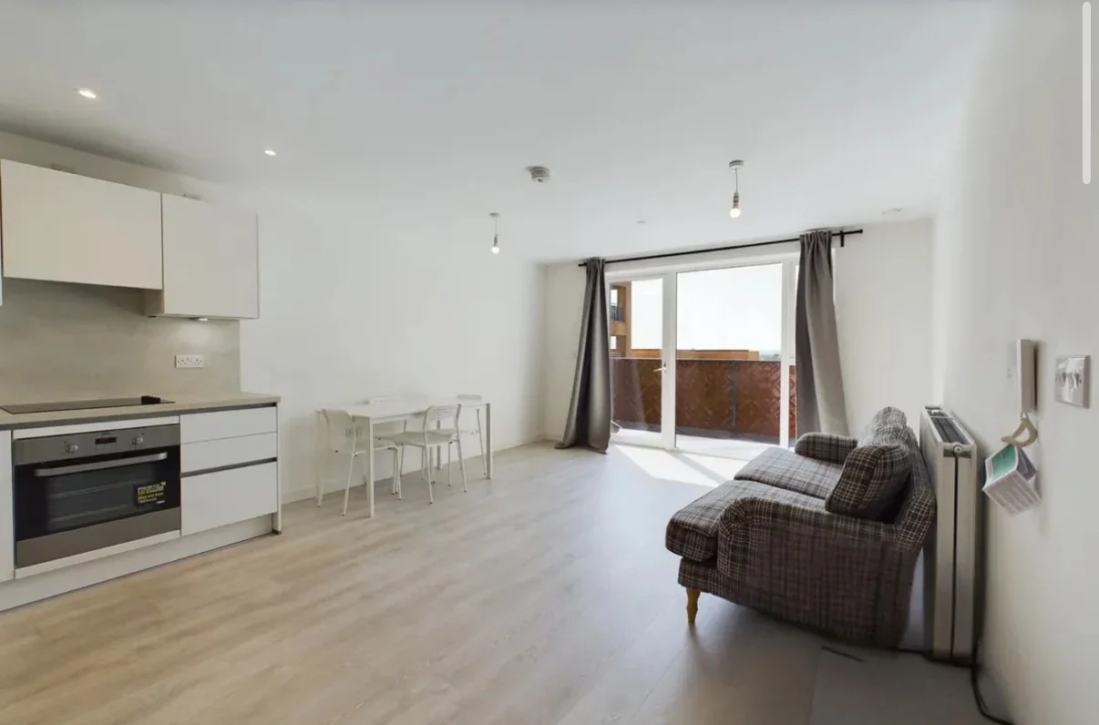 Flat East Acton Lane in Greater London