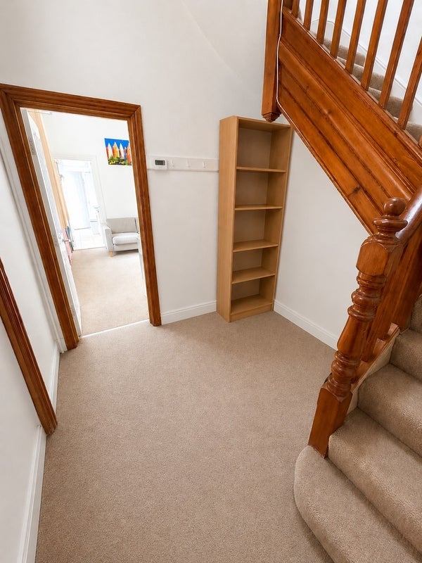 Room Margravine Road in Greater London