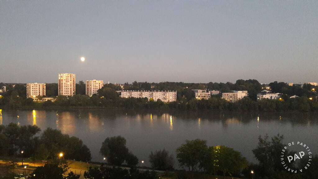 Flat Boulevard Jean Moulin in Nantes