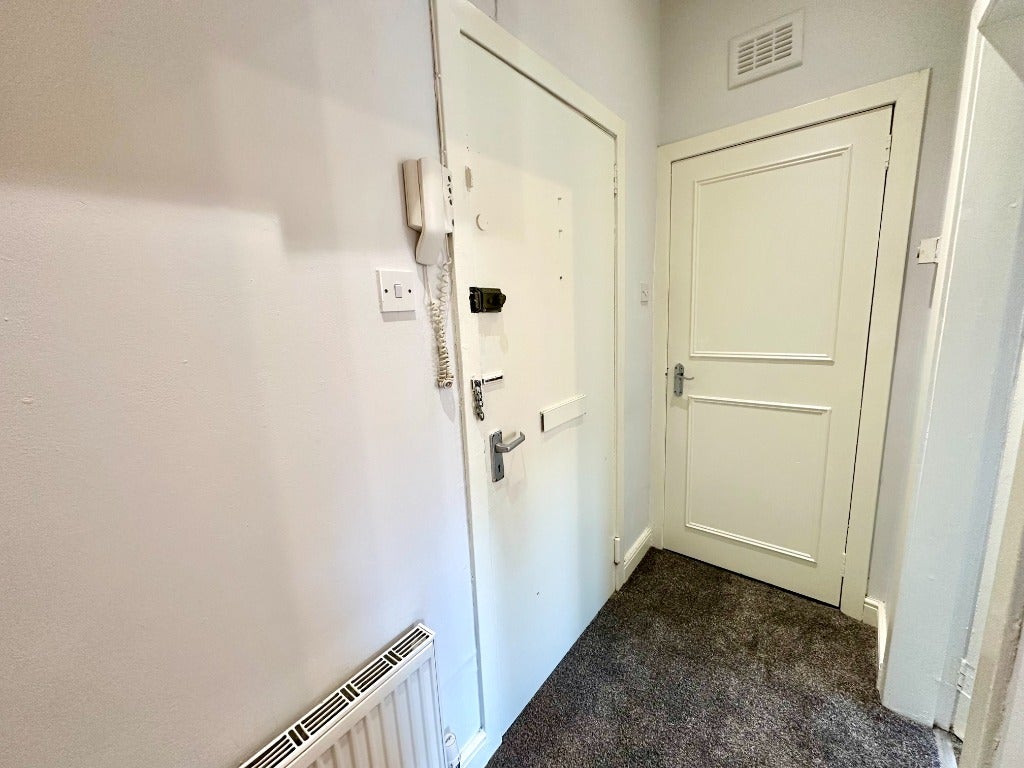 Flat Dunn Street in Paisley
