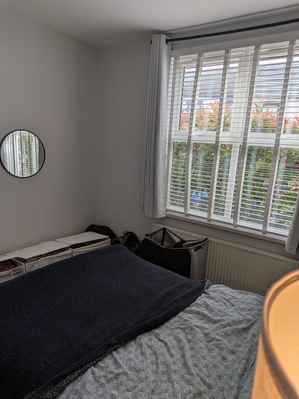 Room Southall Street in Brynna