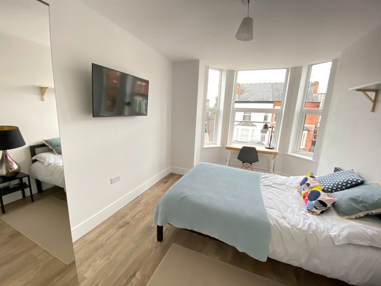 Room Rosebery Avenue in Nottingham
