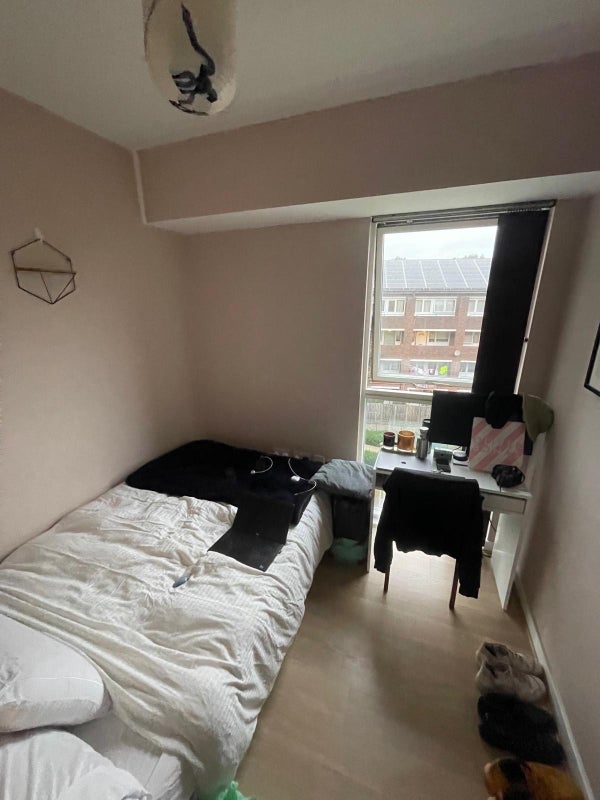 Room Atkins Square in Greater London