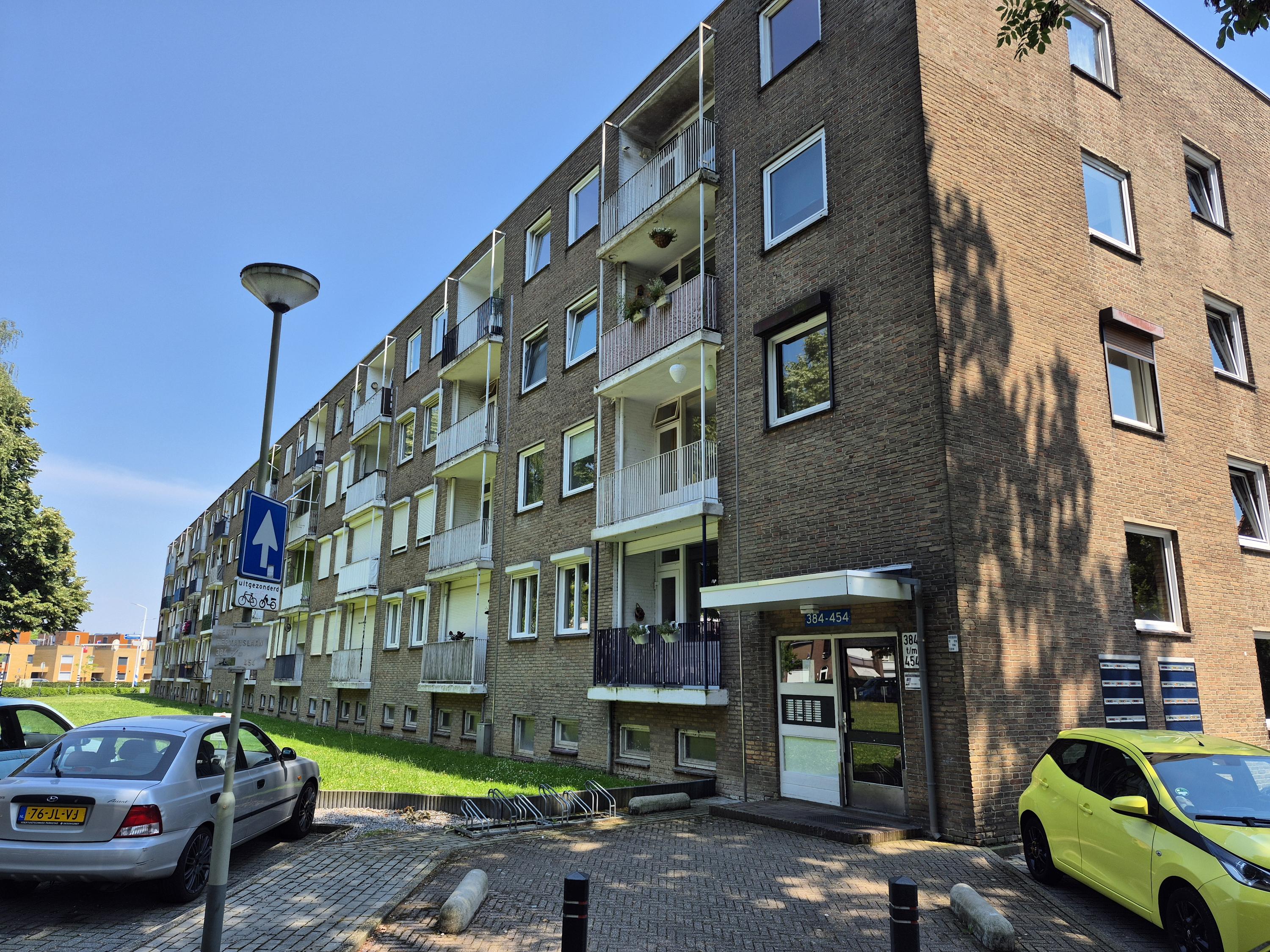 Appartement Henri Hermanslaan 402 in Geleen