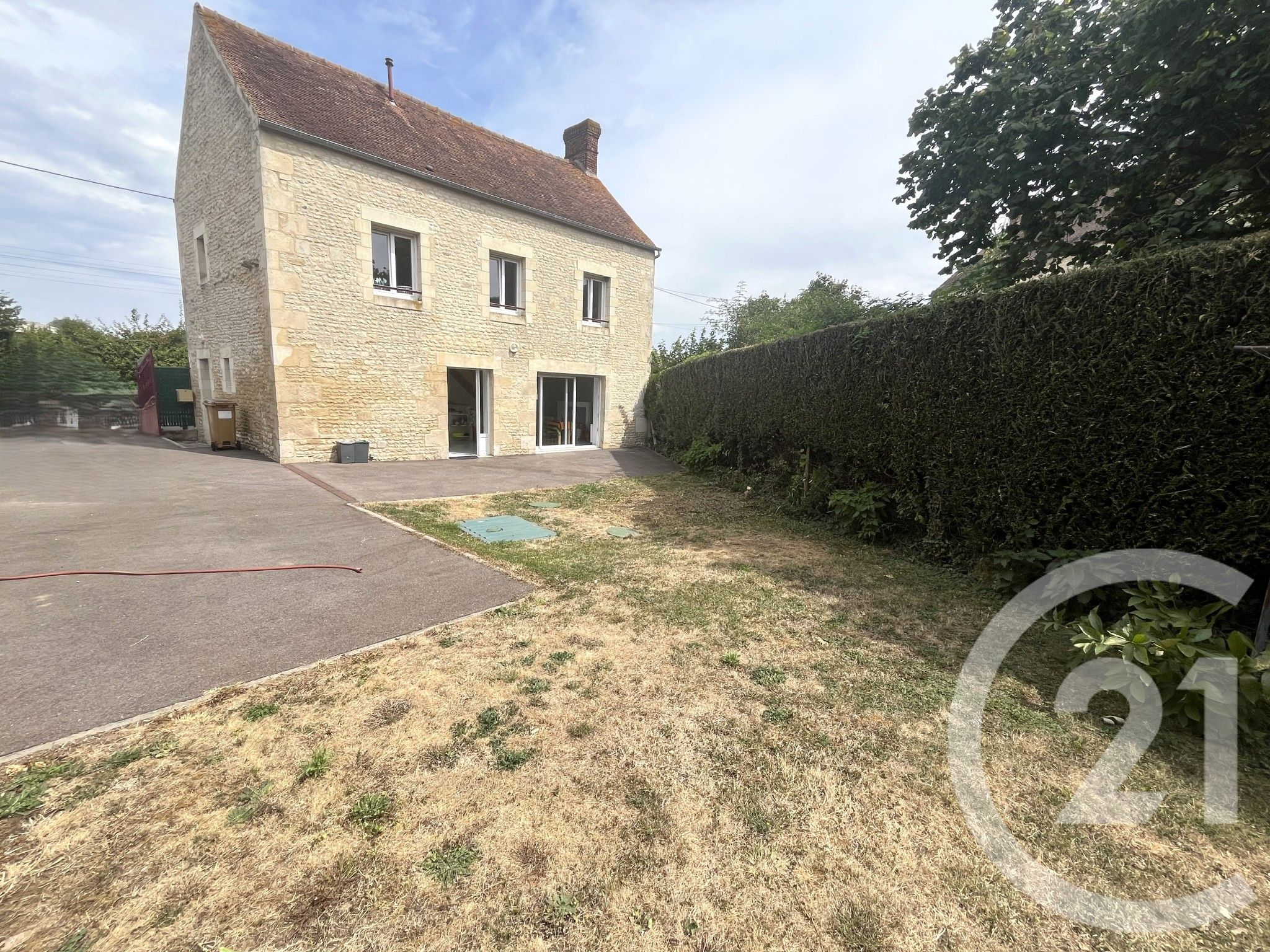 House Rue de la Vallée in Monts-sur-Orne