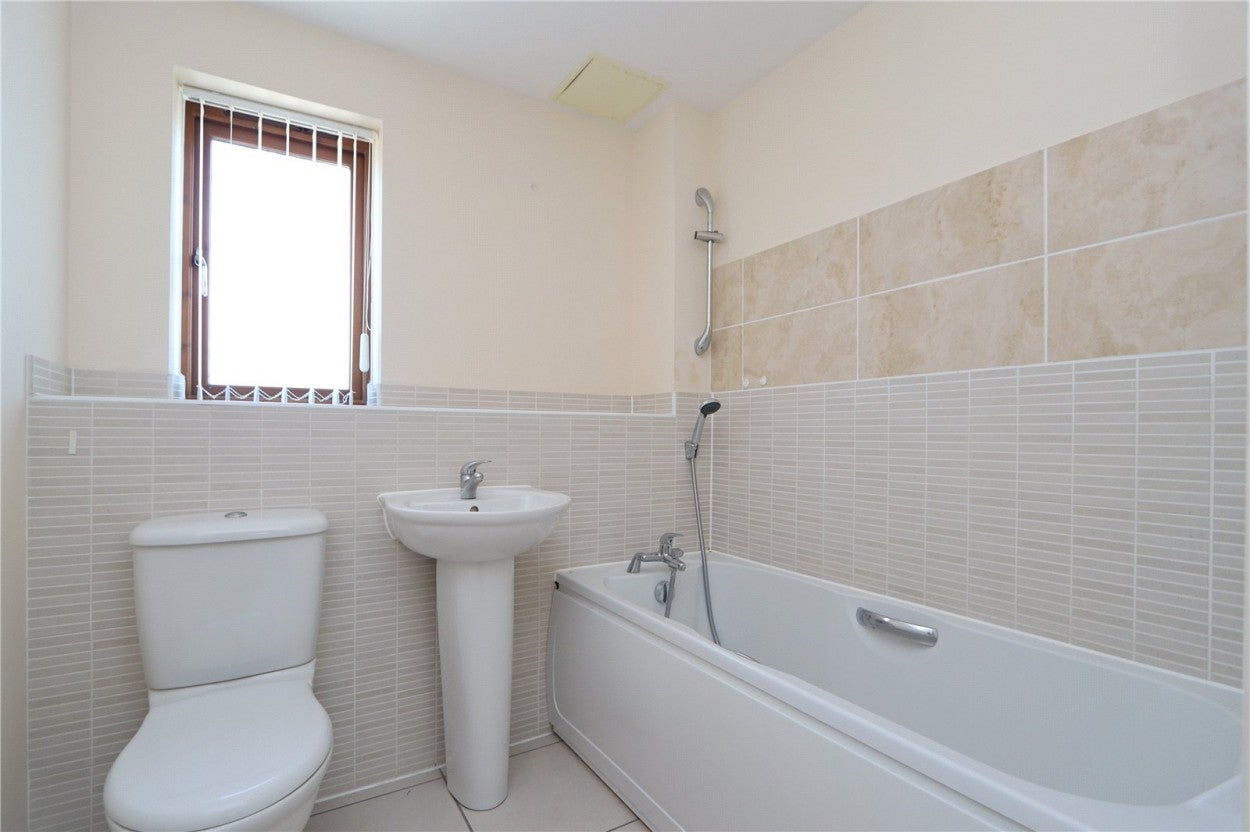 Flat Goodrington Place in Milton Keynes