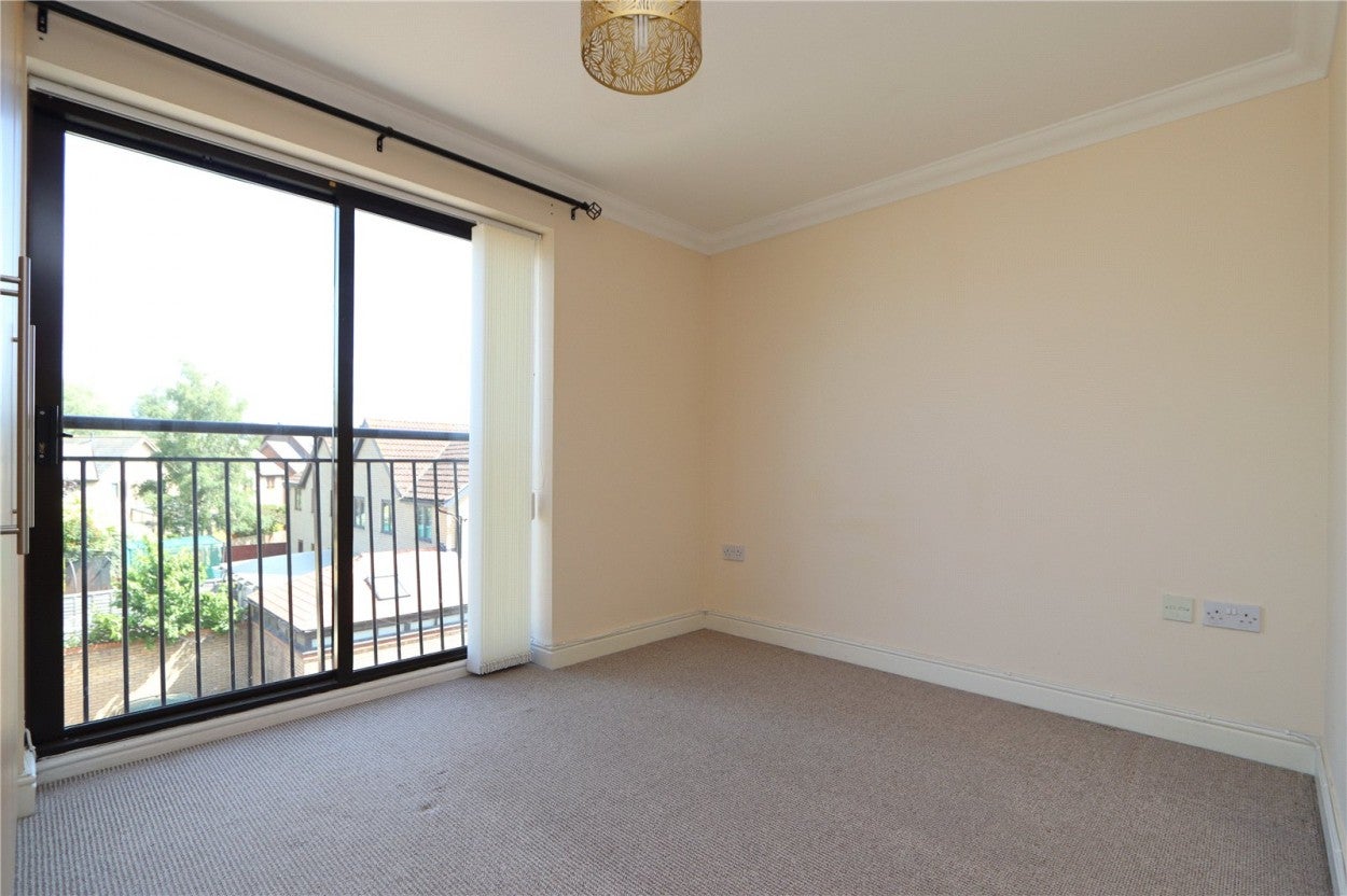 Flat Goodrington Place in Milton Keynes