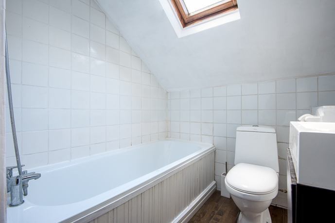Room Inglethorpe Street in Greater London