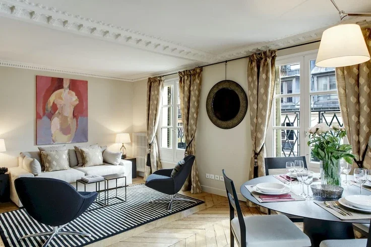 Appartement Rue des Petits Champs à Paris