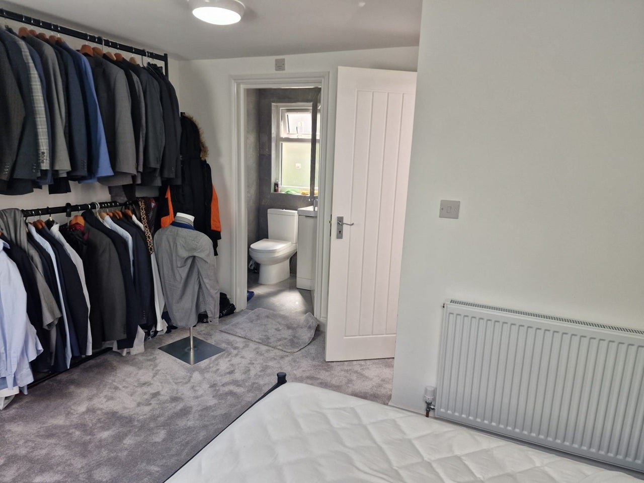 Room St Winefride's Avenue in Greater London