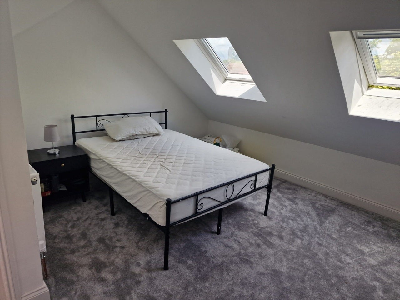 Room St Winefride's Avenue in Greater London