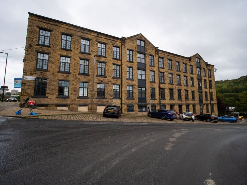 Flat Alfred Street East in Calderdale