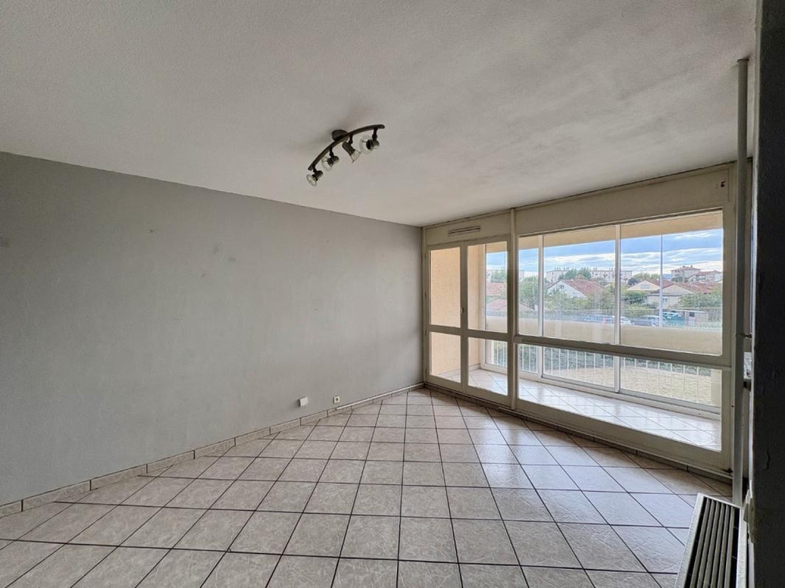 Flat Véloire in Roanne
