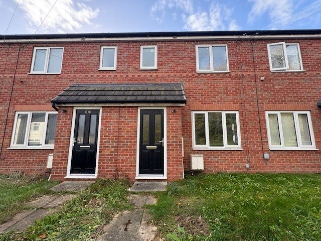 House Smallbrook Lane in Leigh