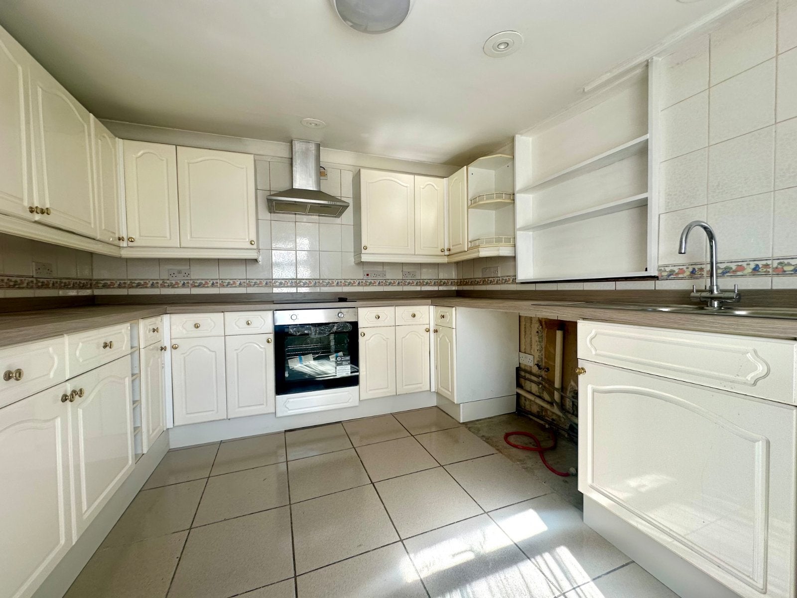 Flat Hereson Road in Thanet