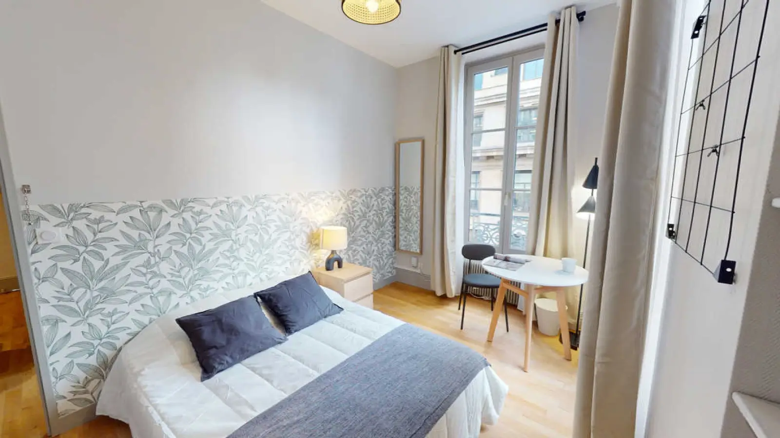 Chambre Rue des Forces à Lyon