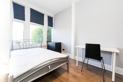 Flat Hartley Avenue in Leeds