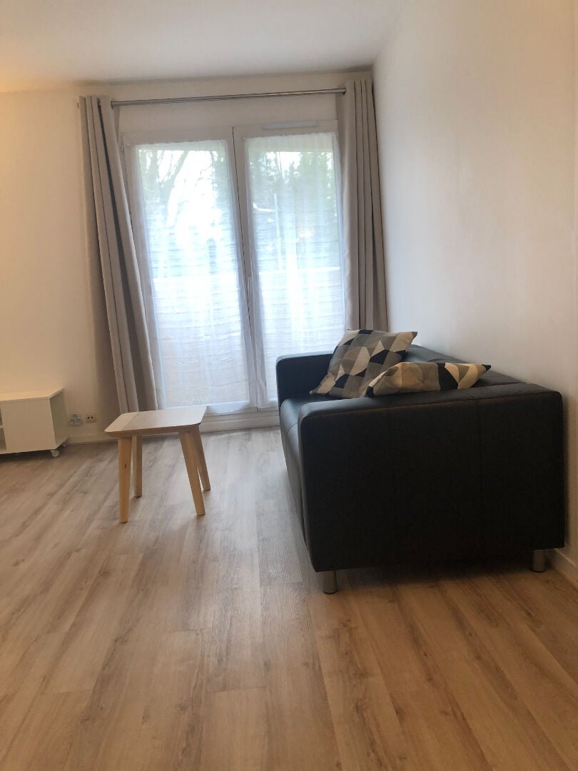 Flat Rue du Docteur Chabry in Ermont