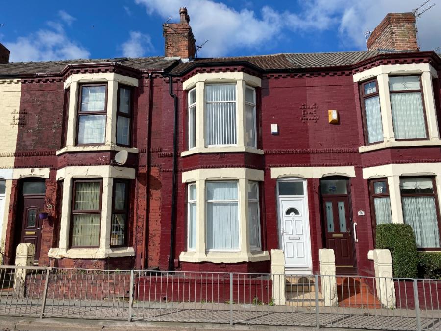 Flat Walton Lane in Liverpool