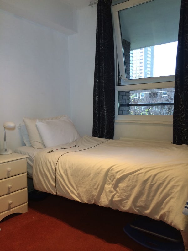 Room Earlstoke Street in Greater London