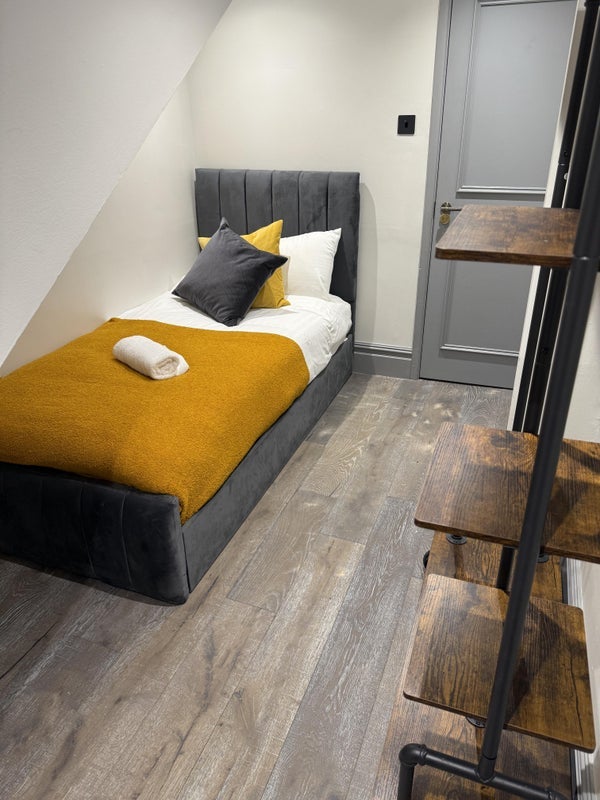 Flat Northumberland Place in Newcastle upon Tyne