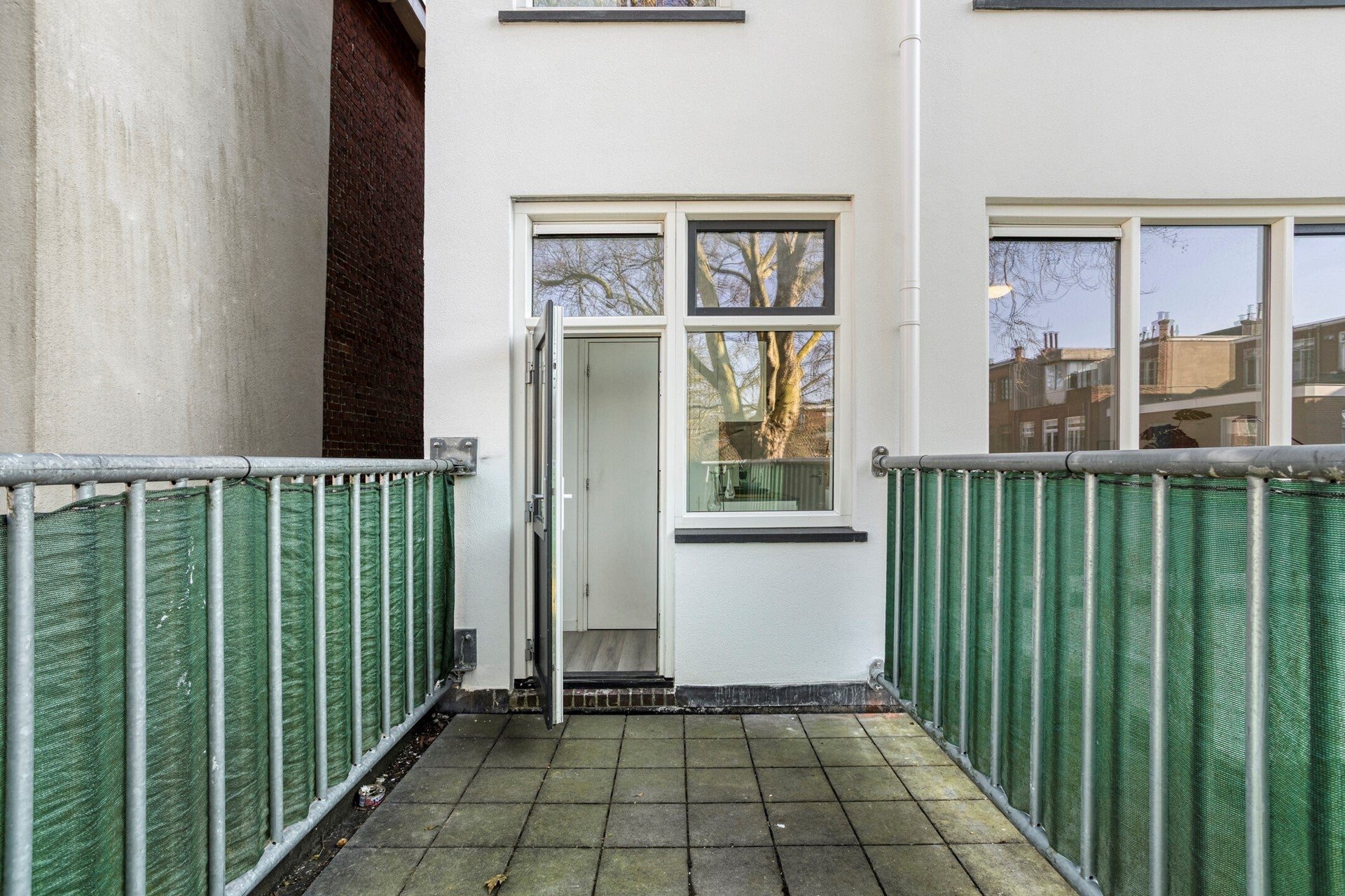 Studio te koop: Koninginnelaan 24A, Groningen