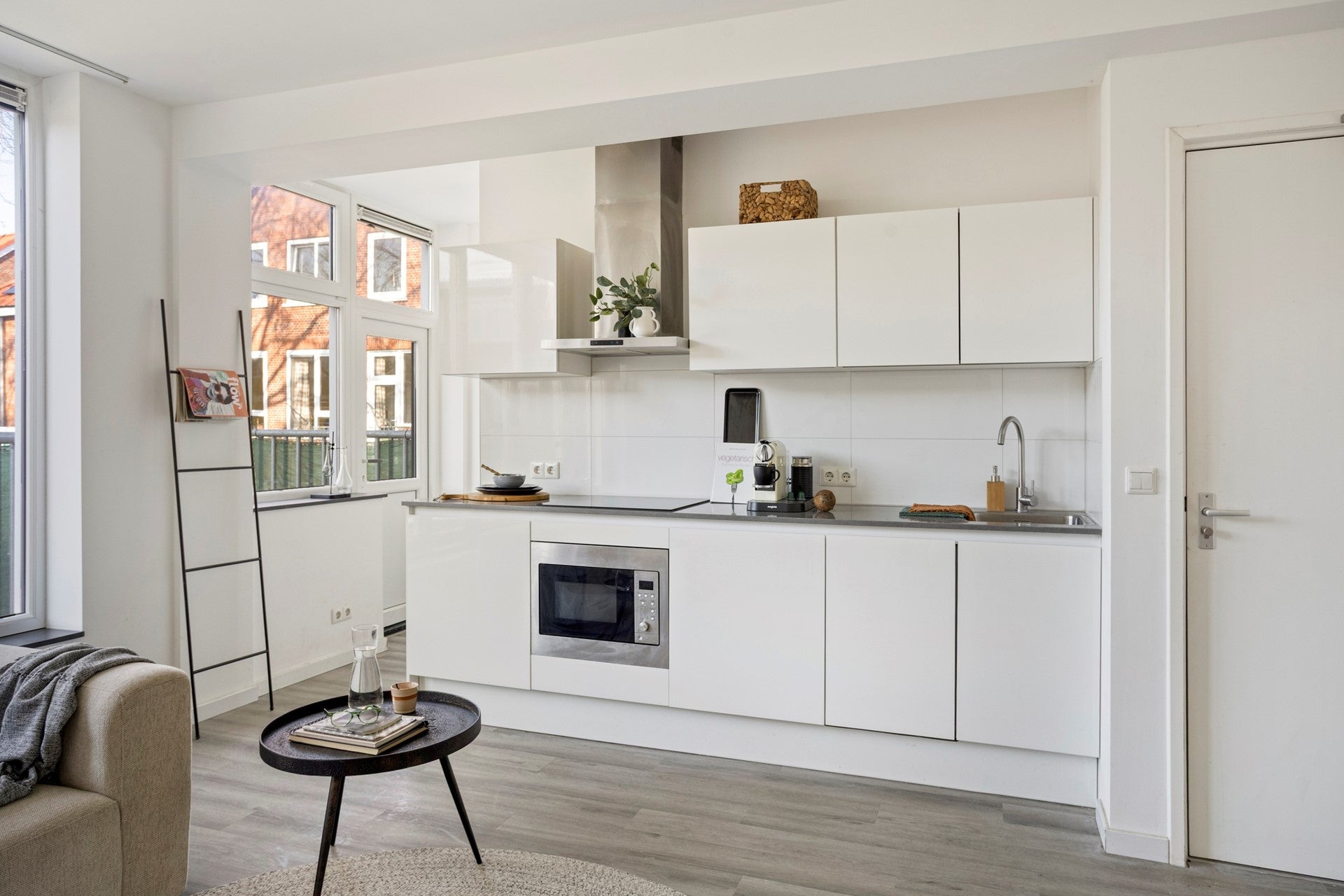 Studio te koop: Koninginnelaan 24A, Groningen