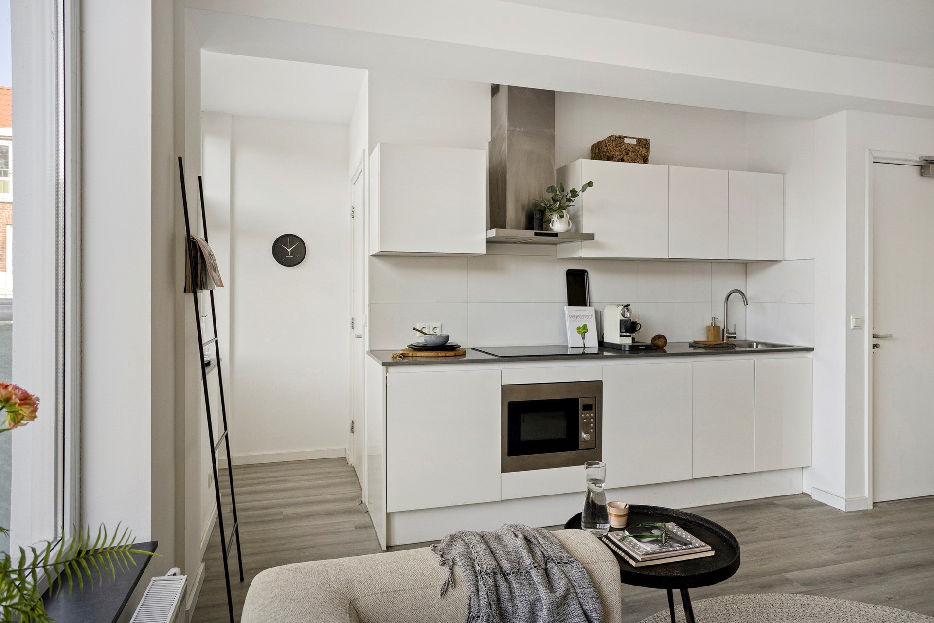 Studio te koop: Koninginnelaan 24A, Groningen