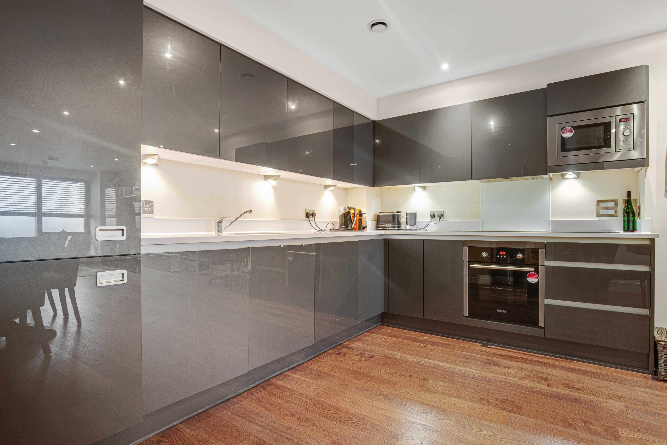 Flat Shirley Street in Greater London