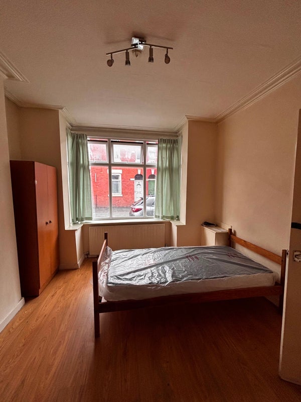 Room Hibbert Street in Manchester