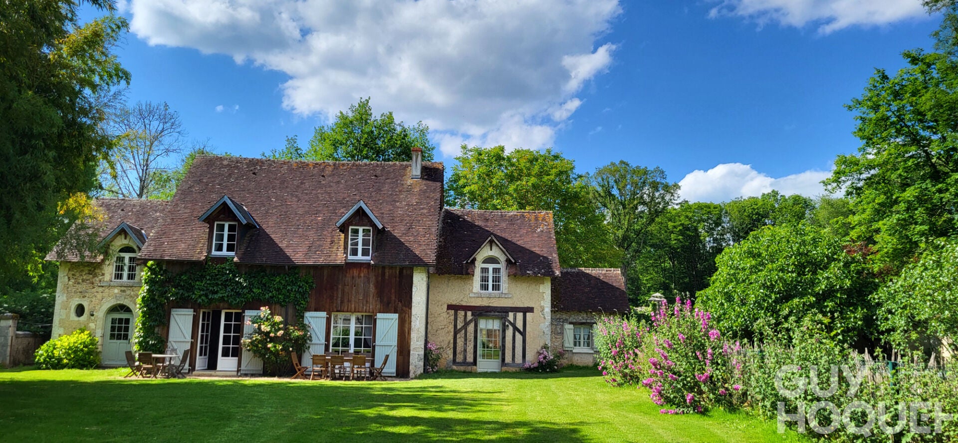 House Rue Saint-Valérien in Châteaudun