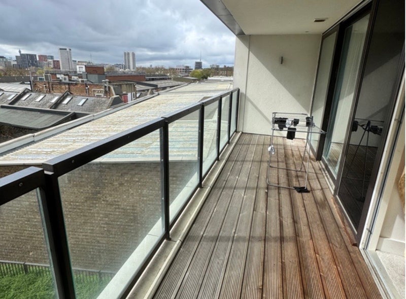 Room Brewery Road in Greater London