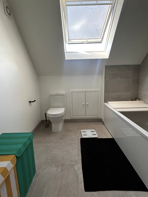 Room Stanstead Road in Greater London